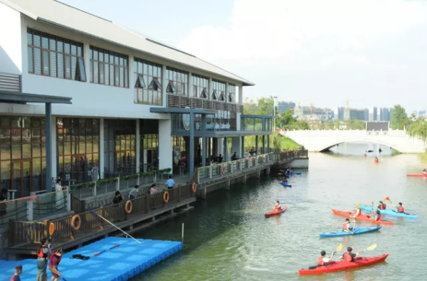 酒店特惠:苏州香山国际大酒店1晚度假套餐(含1晚住宿+早晚餐+景点门票任选)
