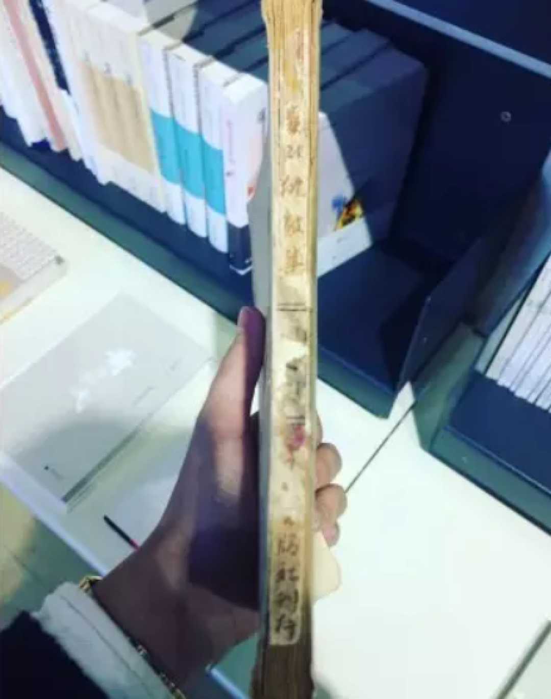 午夜12点,我在书店吃了一盘饺子丨逃离连锁店计划