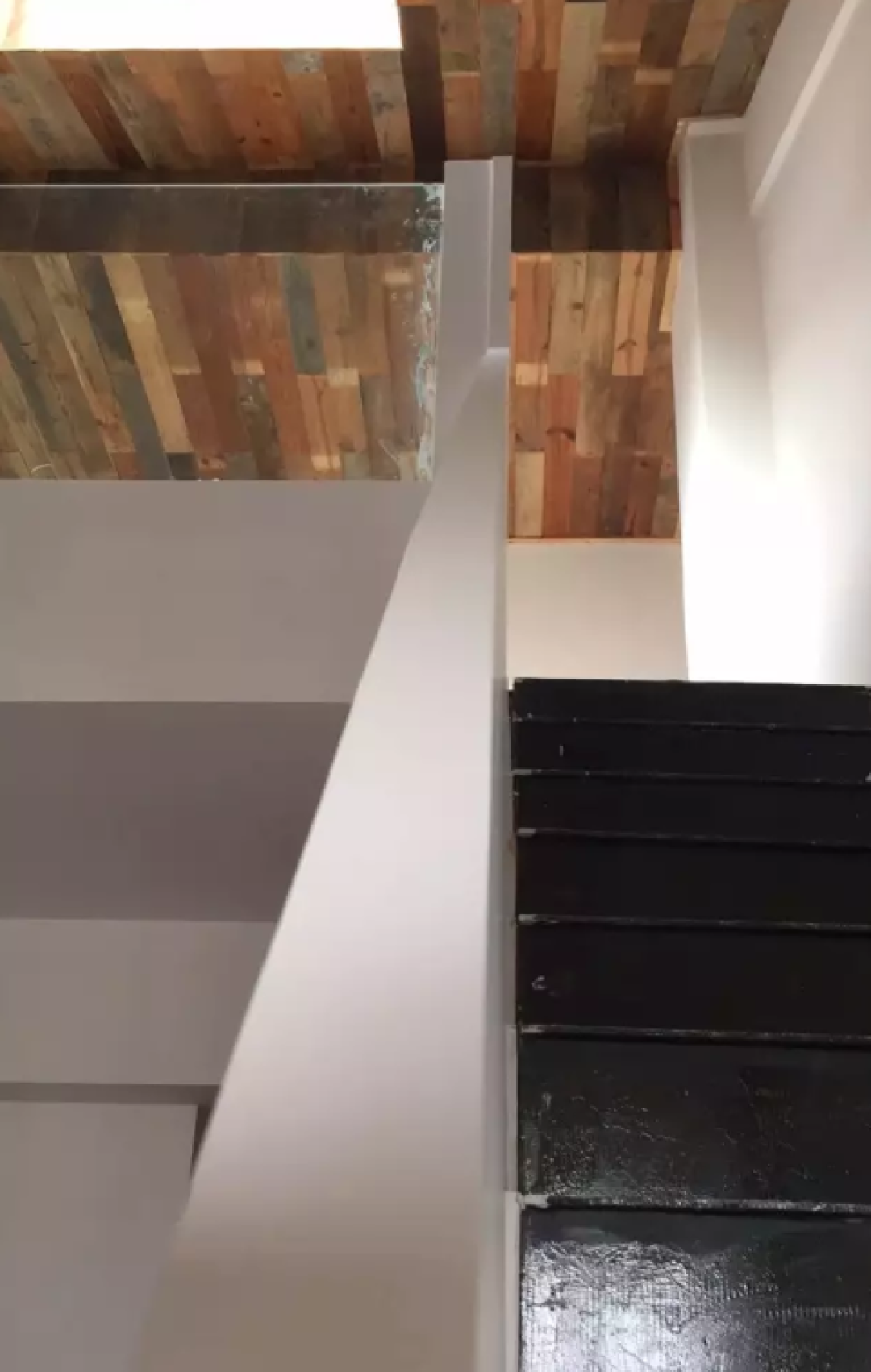 用好白墙油画老木头,50m²二手房也能像欧洲博物馆一样