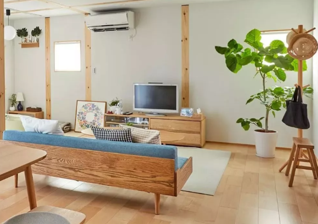 卖家具，卖服饰，还卖日用杂货，这个彩色版“MUJI”店好看起来，就没宜家什么事儿