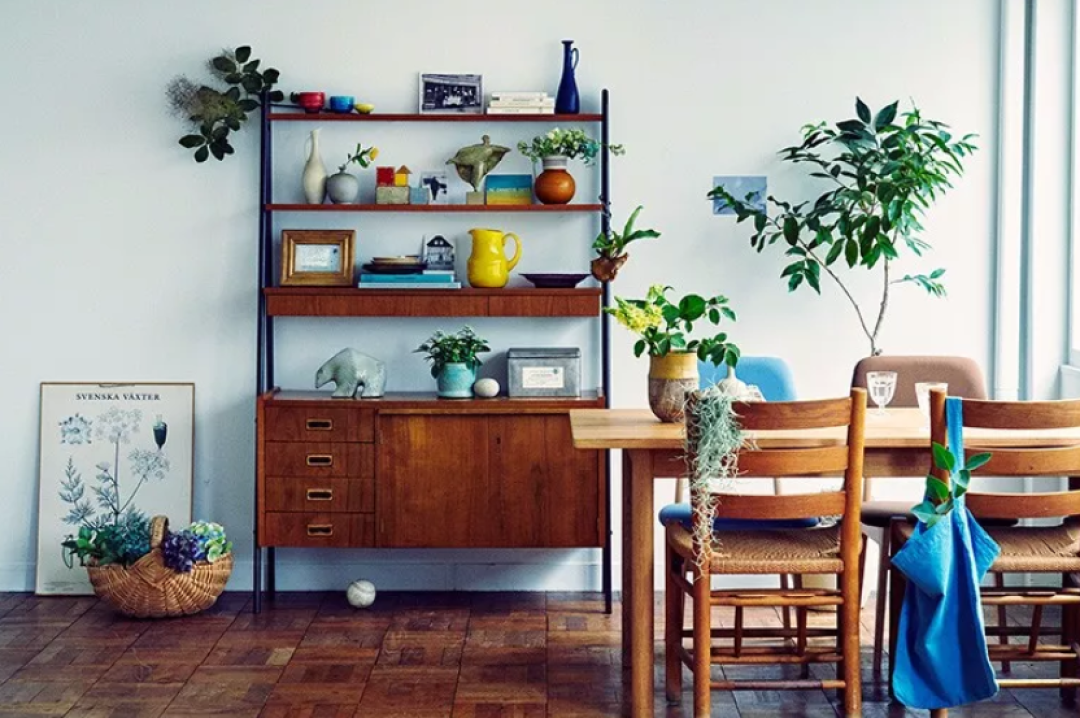 卖家具，卖服饰，还卖日用杂货，这个彩色版“MUJI”店好看起来，就没宜家什么事儿
