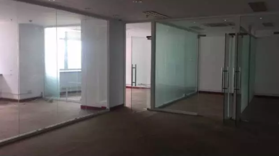 14天知名媒体人办公室大改造,温馨舒服的让人不想回家