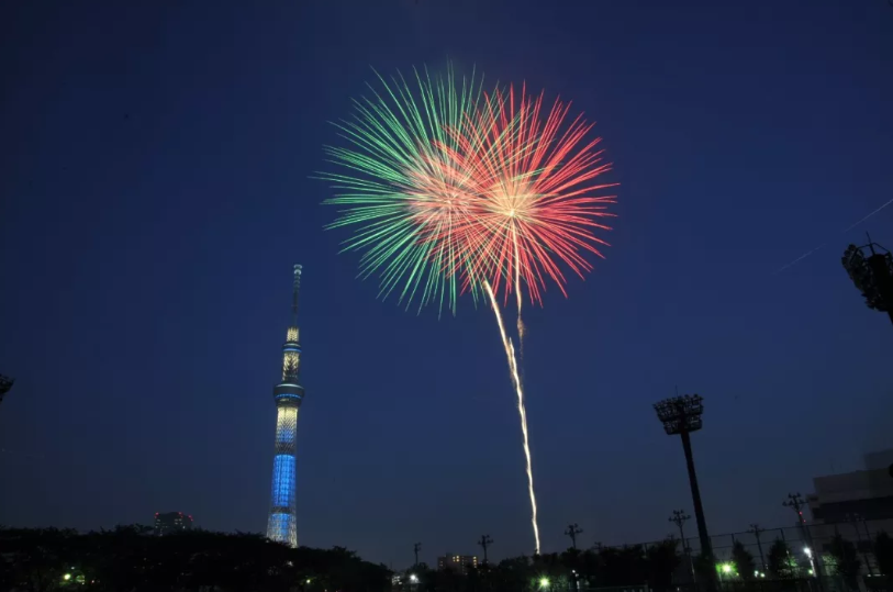 一年一次的浪漫之约 今夏最值得一看的10场花火大会！