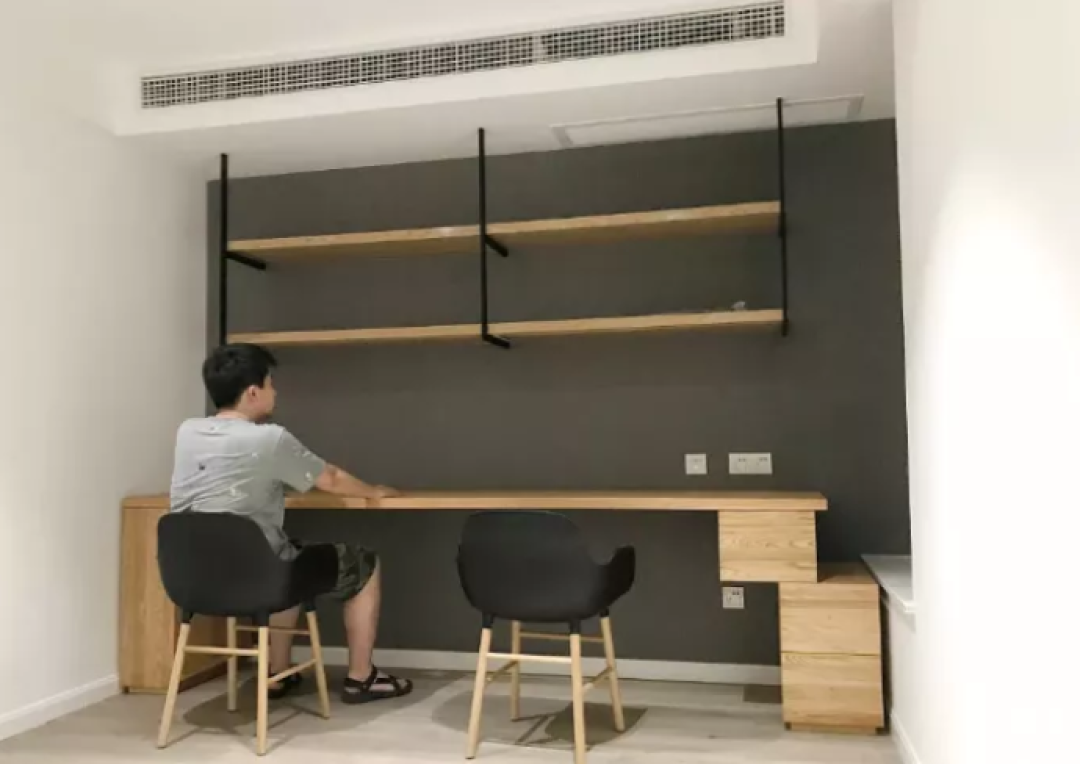他家通透宽敞,秘诀就在有超多定制收纳空间