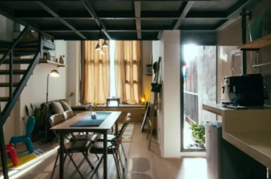 10w搞定80m²loft软硬装, 他家有最大的窗和好看耐脏的吊顶