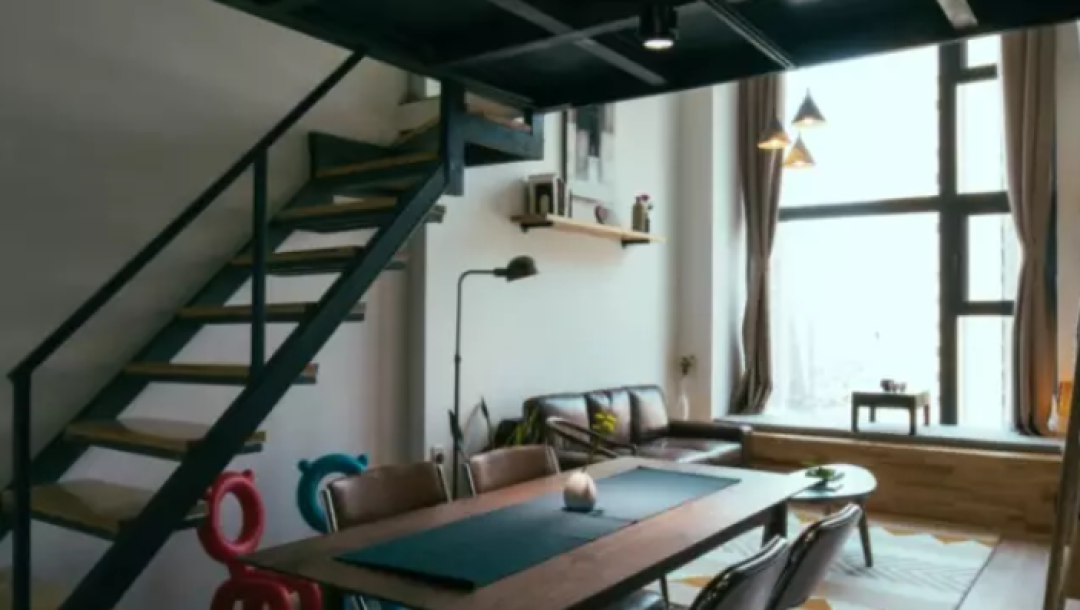 10w搞定80m²loft软硬装, 他家有最大的窗和好看耐脏的吊顶