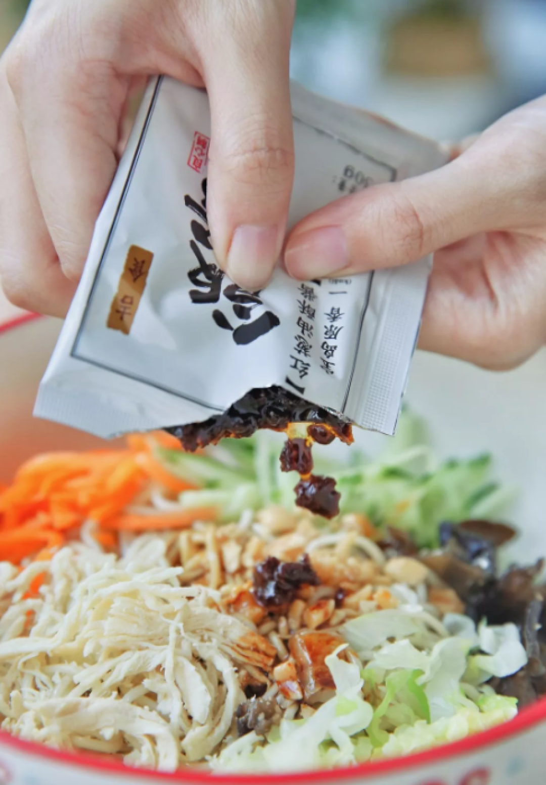 711这两碗凉面,你肯定还没吃过