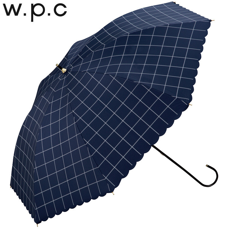 打上时髦小伞，穿上有范儿的雨鞋，雨季也能Pick好心情！