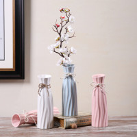 移动专享：Hoatai Ceramic 华达泰陶瓷 现代简约陶瓷花瓶 小花瓶A款