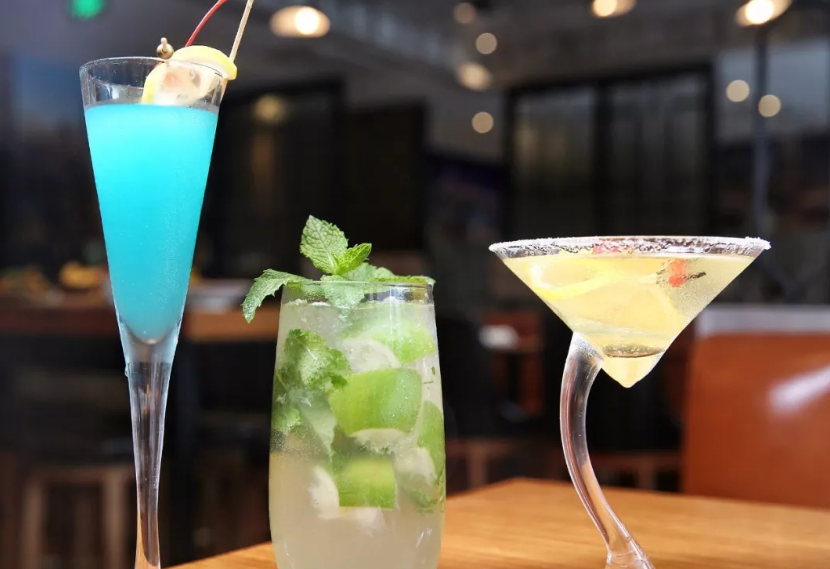 一家精通10国料理的店,能从早上8点吃到凌晨1点!