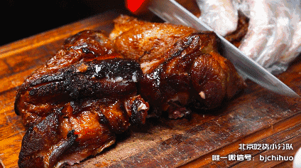 一家精通10国料理的店,能从早上8点吃到凌晨1点!