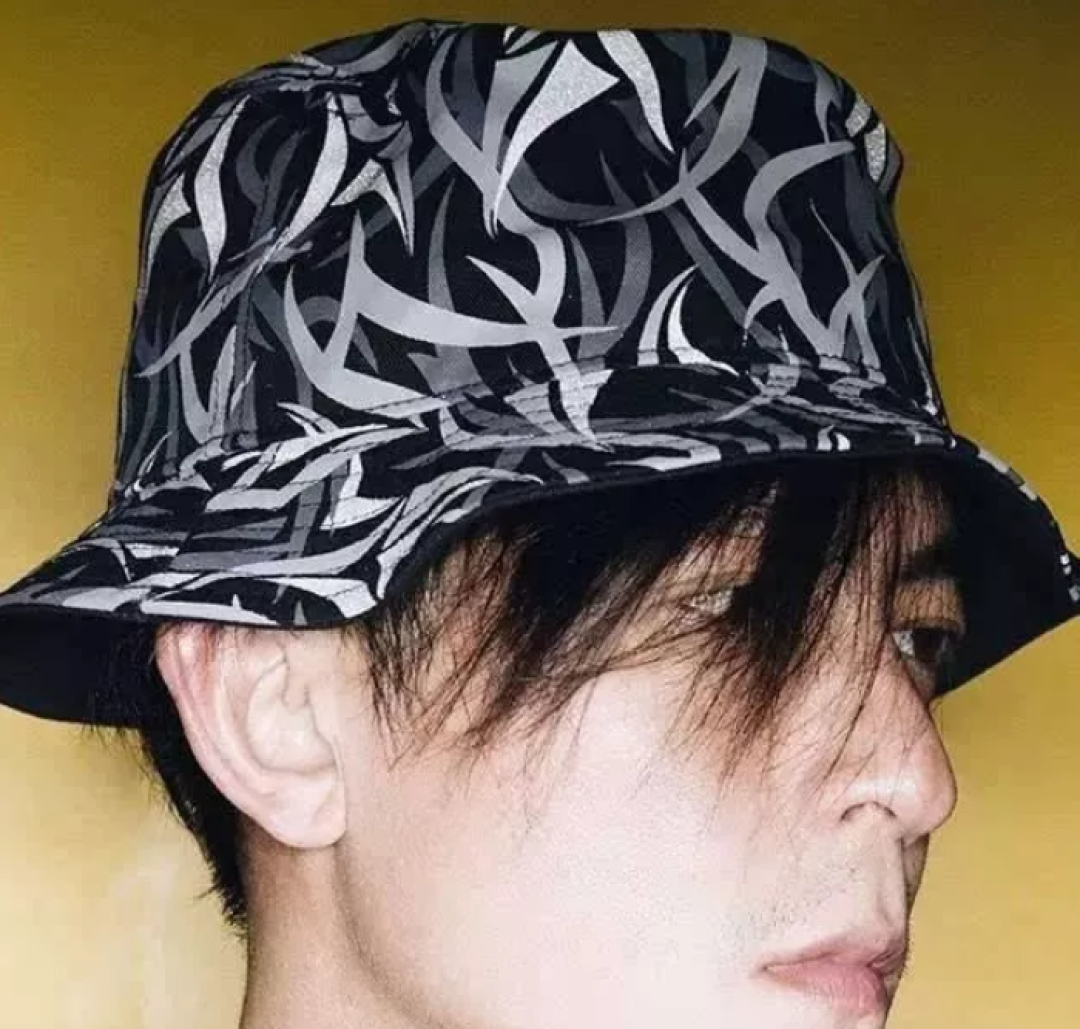 陈冠希在巴黎“摆摊”，用15年时间证明made in China是一种骄傲！