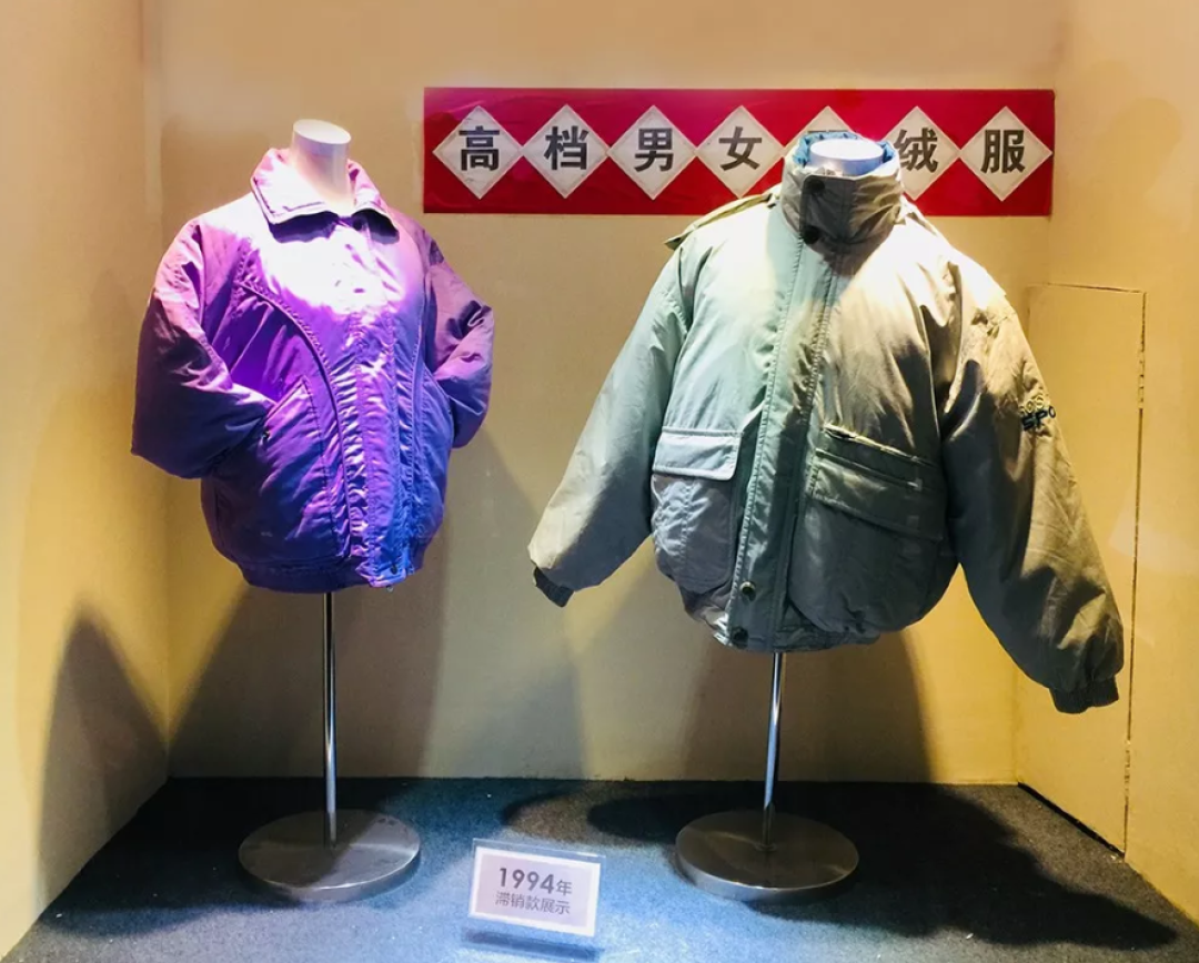 一夜千店“换脸”、征服全球72国…波司登,逆袭了!!