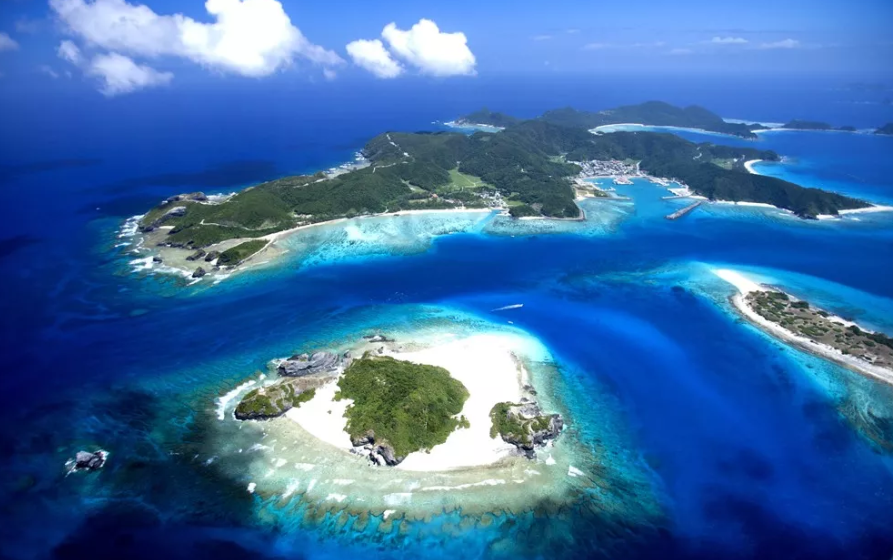 最美的冲绳，就藏在这几个小岛上