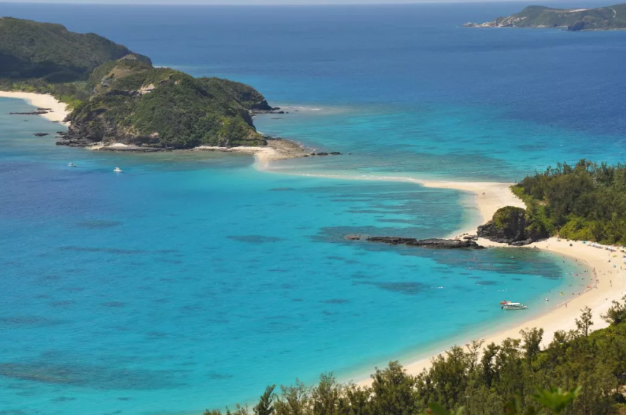 最美的冲绳，就藏在这几个小岛上