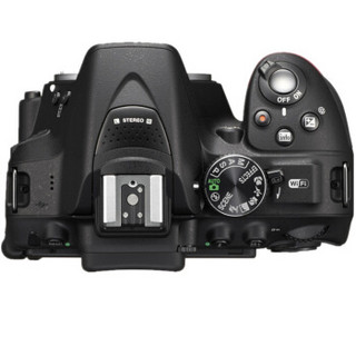  Nikon 尼康 D5300（DX 18-140mmf/3.5-5.6G VR+50mm f/1.8D）单反相机套机 (APS-C、2416万)