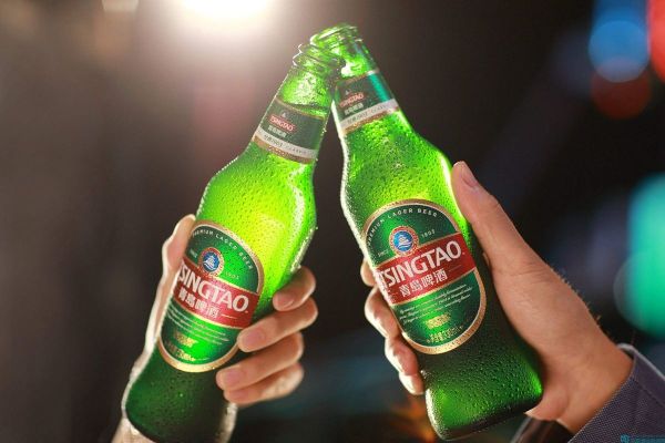 啤酒烤串小蛮腰暑假的青岛好吃好喝又好玩