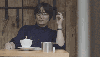 在香港端了15年盘子的他，在厕所边上开了个酒店，却成了成都人人打卡的网红地