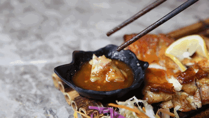 没到饭点儿就排长龙？这家“热啊”餐厅能让你一次性尝遍东南亚各国美食