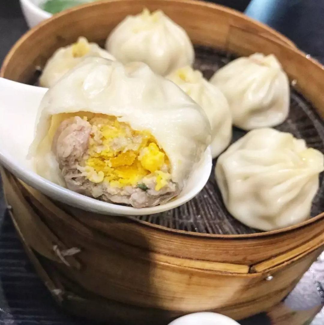 咸蛋黄上辈子一定是拯救了银河系才会这么好吃!