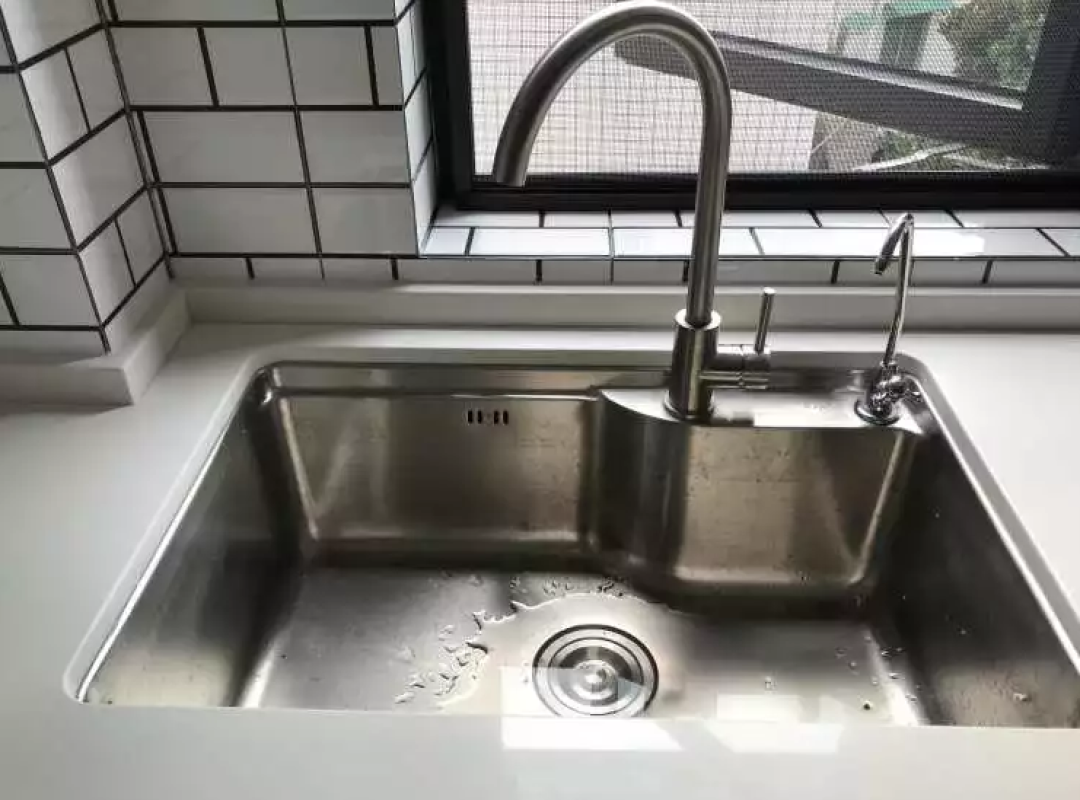 南宋御街旁的117㎡老房改造,附简约风格的家居软装清单