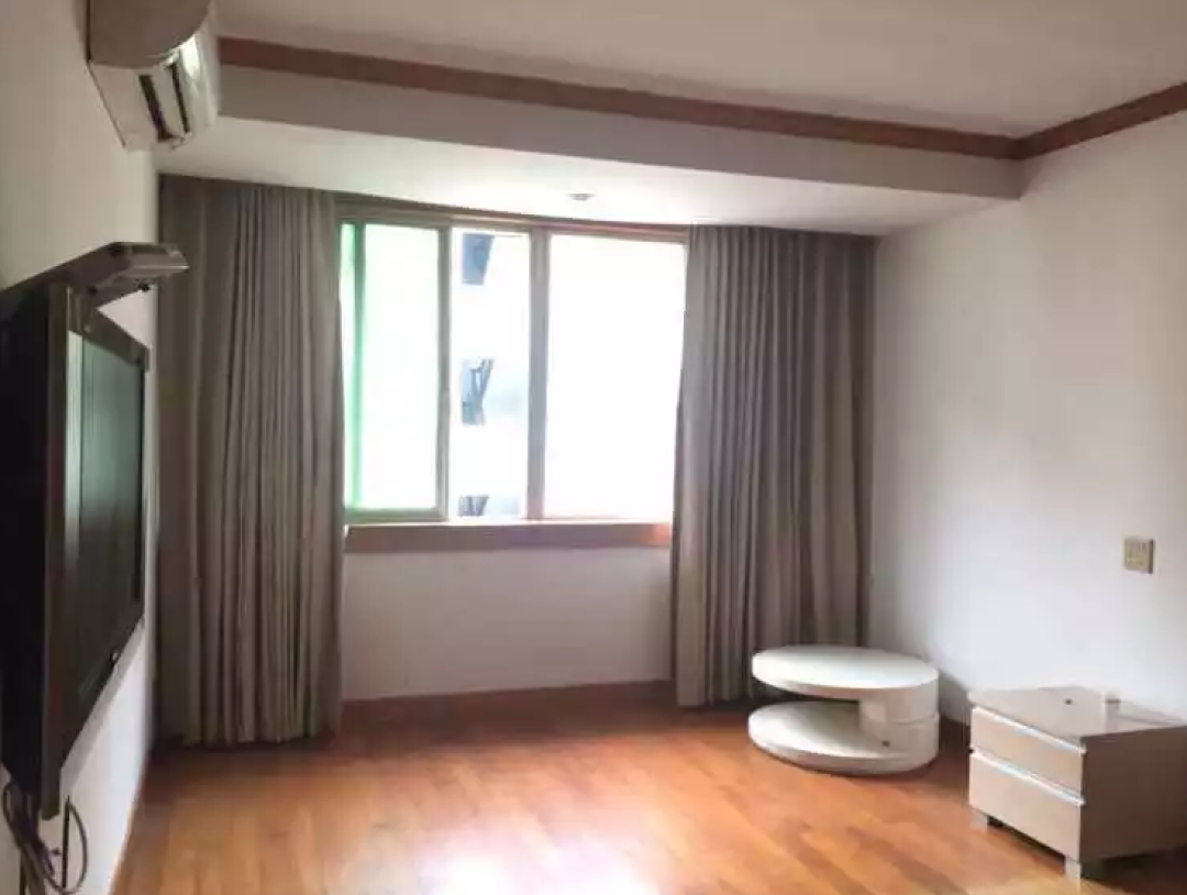 南宋御街旁的117㎡老房改造,附简约风格的家居软装清单