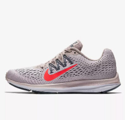 NIKE 耐克 Air Zoom Winflo 5  女子跑步鞋