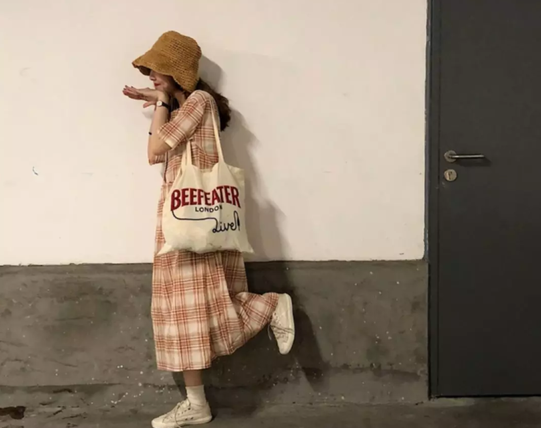 30元的T恤,60元凉鞋,70元的连衣裙,这家店好看到飞起!