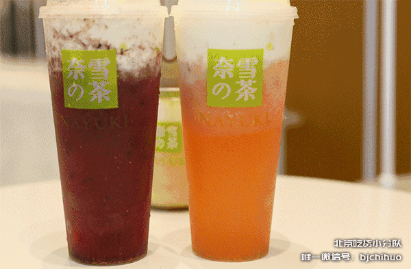 榴莲季来了!88元1杯的臭臭茶,还得抢着喝!