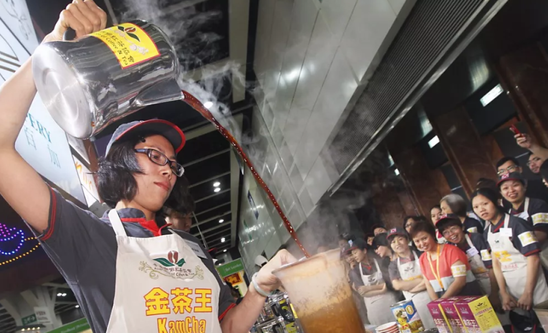 在香港要怎么吃,才能吃得像本地人一样地道?