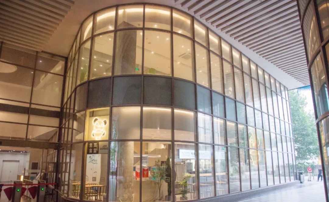 大望路新开自选食堂,均价3.98元,自选菜品称重结账像回到了大学食堂!