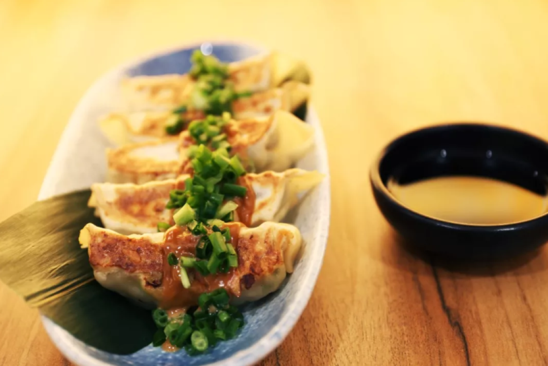 打败日本十万家拉面店,这家重磅网红级日式拉面,王者荣耀玩的好才能吃!