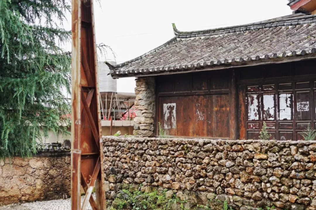 远离人群,住在雪山下的原始村庄,这才是真正的丽江!