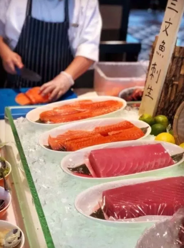 扒一扒地铁10号线附近的美食!逛吃逛吃根本停不下来!