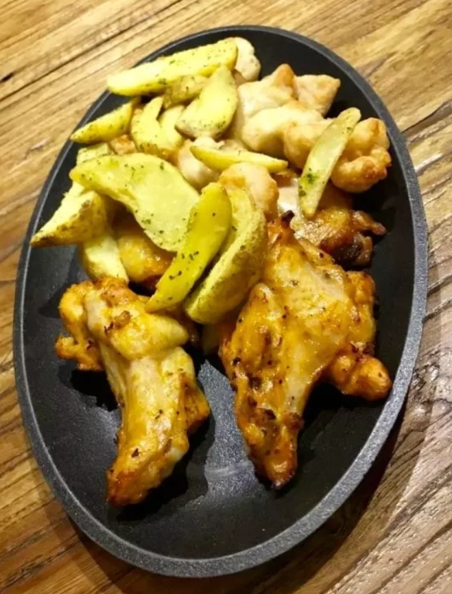 扒一扒地铁10号线附近的美食!逛吃逛吃根本停不下来!