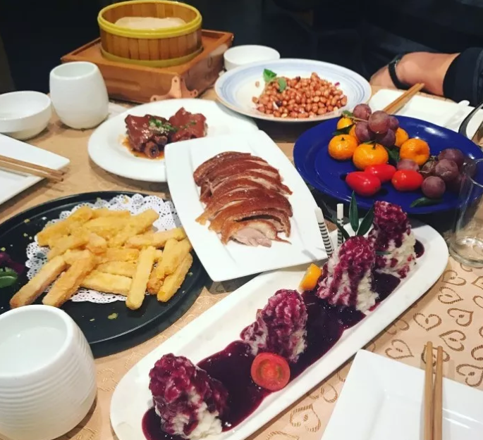 扒一扒地铁10号线附近的美食!逛吃逛吃根本停不下来!