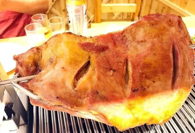 扒一扒地铁10号线附近的美食!逛吃逛吃根本停不下来!
