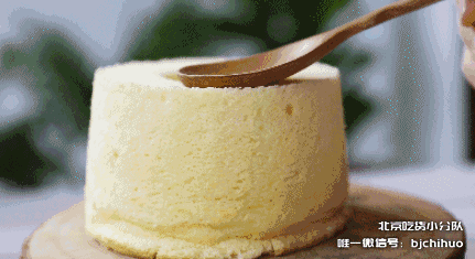 京城蛋糕卷大王又调皮了！西瓜蛋糕你吃过没？