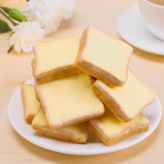 PANPAN FOODS 盼盼 梅尼耶干蛋糕 奶香味 240g