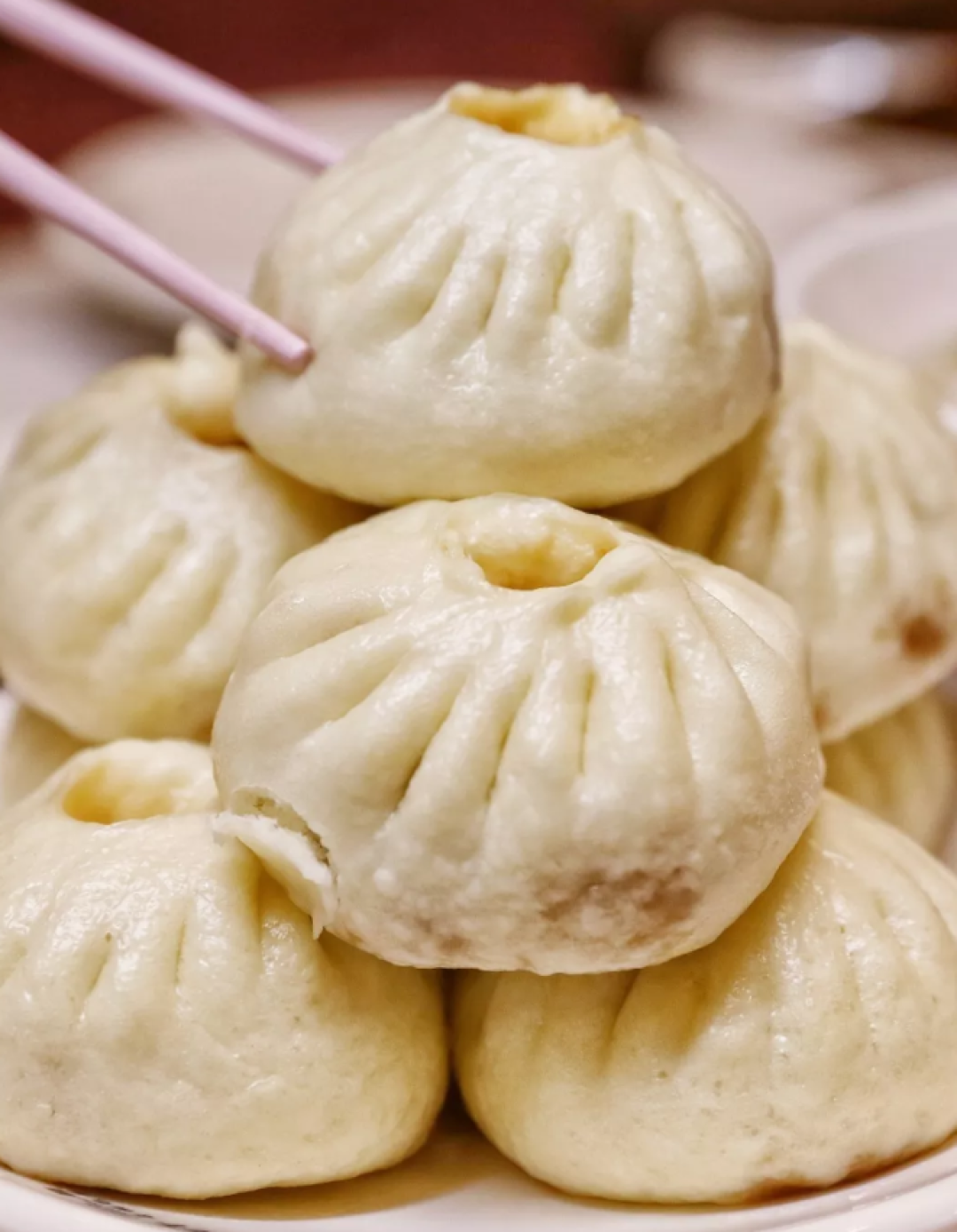这家老包子铺只卖两种馅儿,却有5种蘸料?