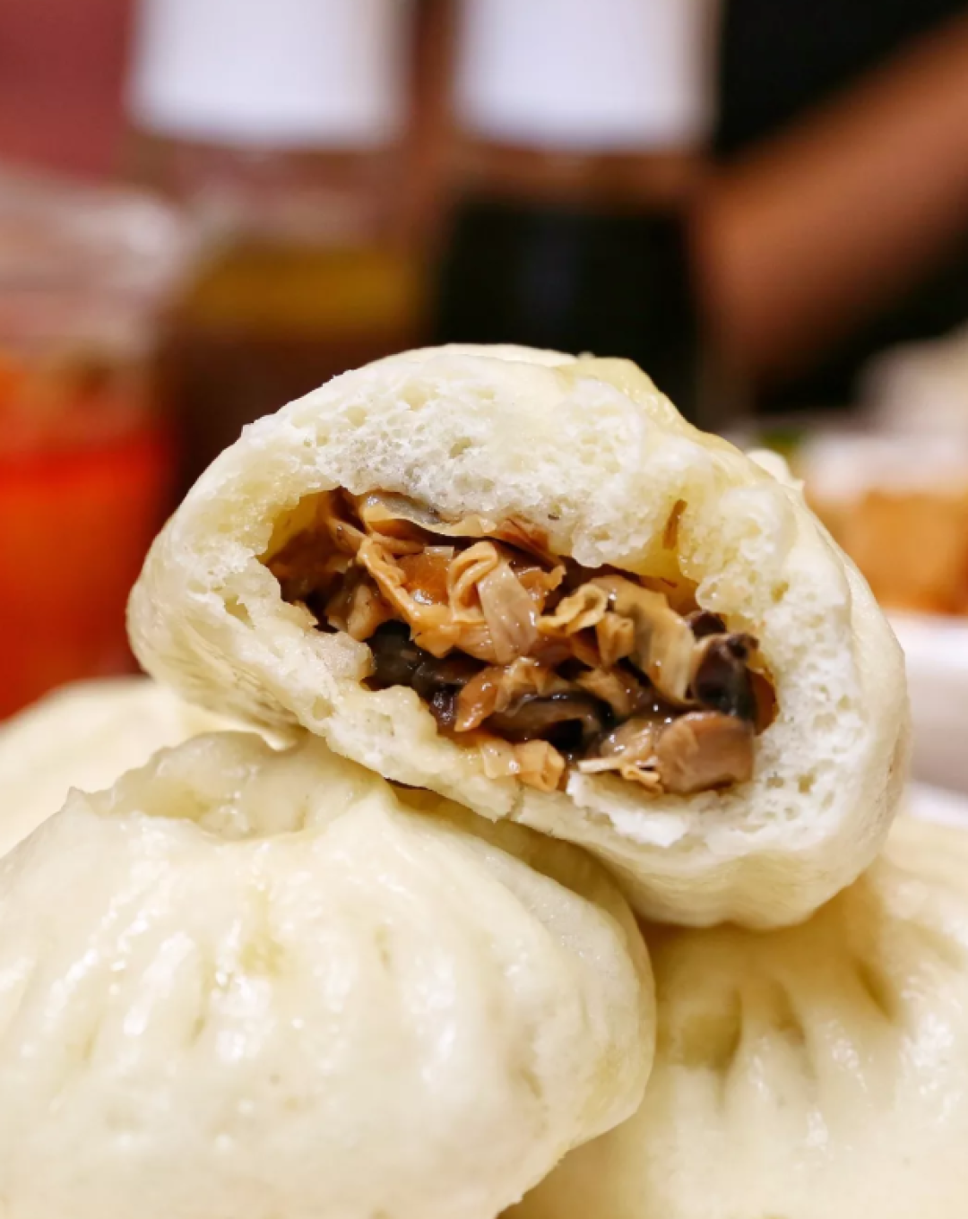 这家老包子铺只卖两种馅儿,却有5种蘸料?