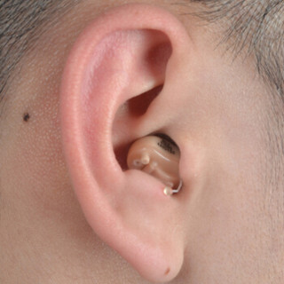 邦力健 老年人耳道式 隐形非充电型 助听器 MCIC 左耳