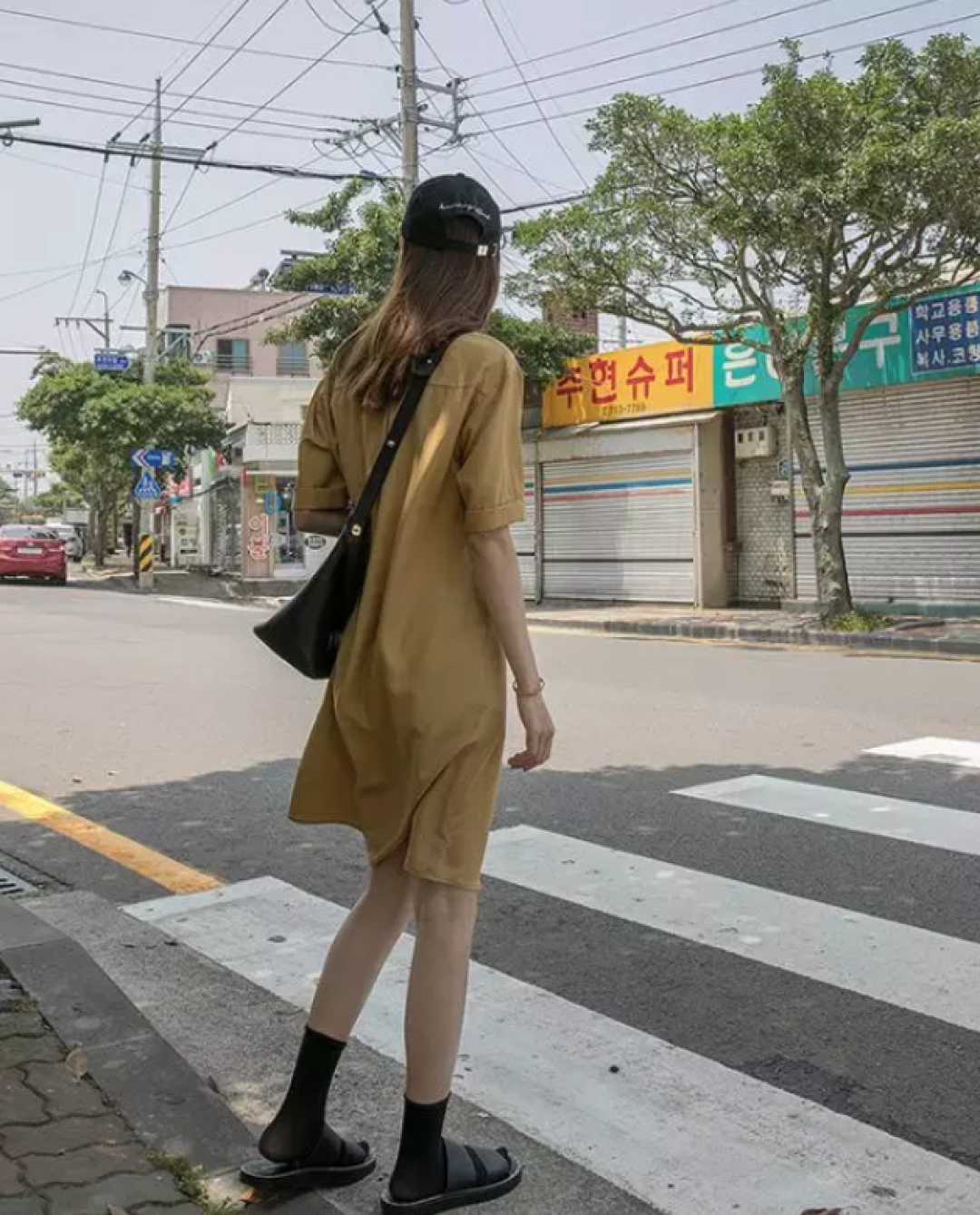 清新自然风,这两家小众港风服装店了解下!