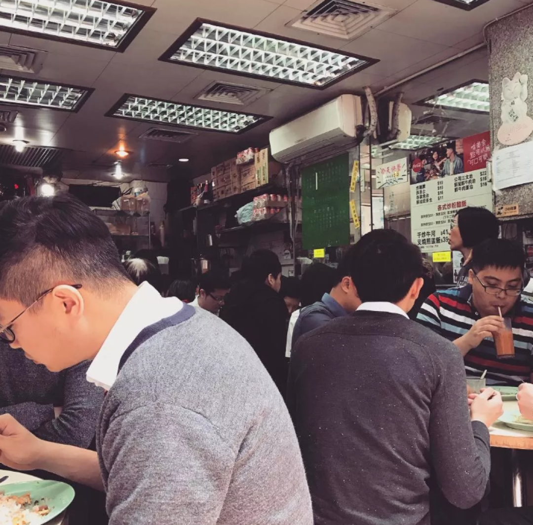 如何把香港中上环吃出潮流和经典？