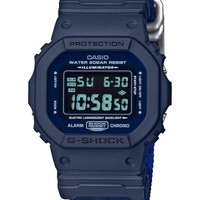 CASIO 卡西欧 G-SHOCK系列 DW-5600LU-2JF 男士电子手表 42.8mm 黑盘 蓝色尼龙表带 方形