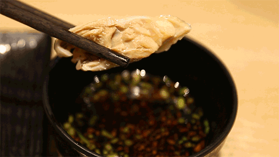 日销800份的网红牛蛙面来了!一口征服无数吃货!