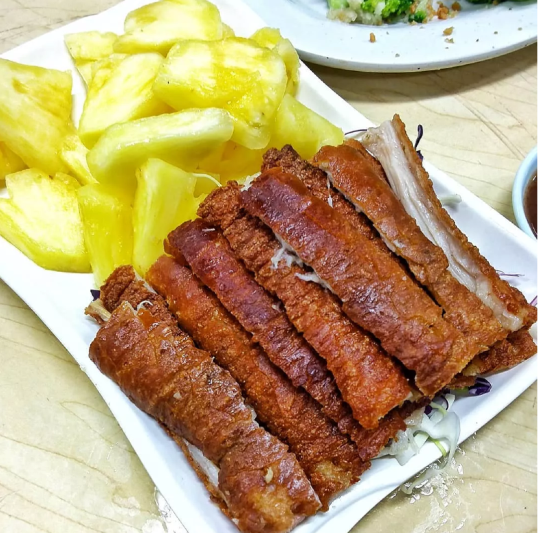 一碟又臭又香又上瘾的肥肠是怎样炼成的？