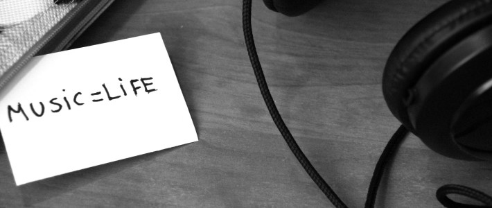  口袋里那一方音乐天地便携解码耳放一体机推荐