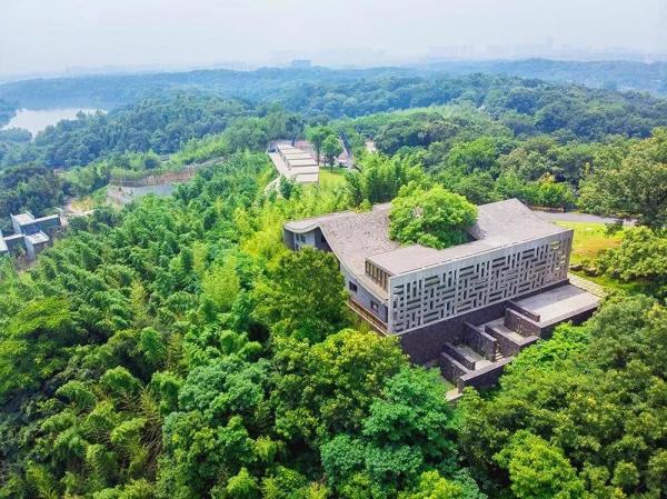 历时15年 20+顶尖设计师打造 住南京四方雅辰 享主楼舒适房+双早
