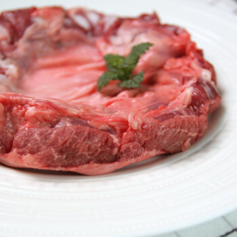 京东plus会员精气神黑猪护心肉1kg4件